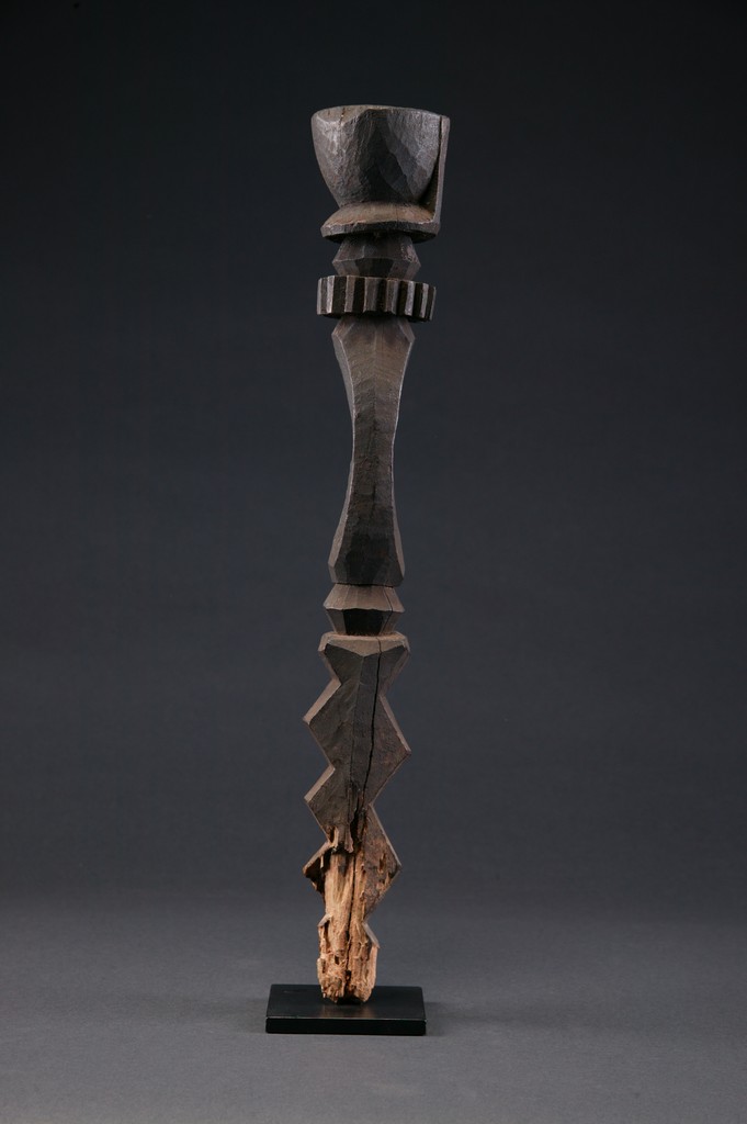 AF492: Small Nupe Post